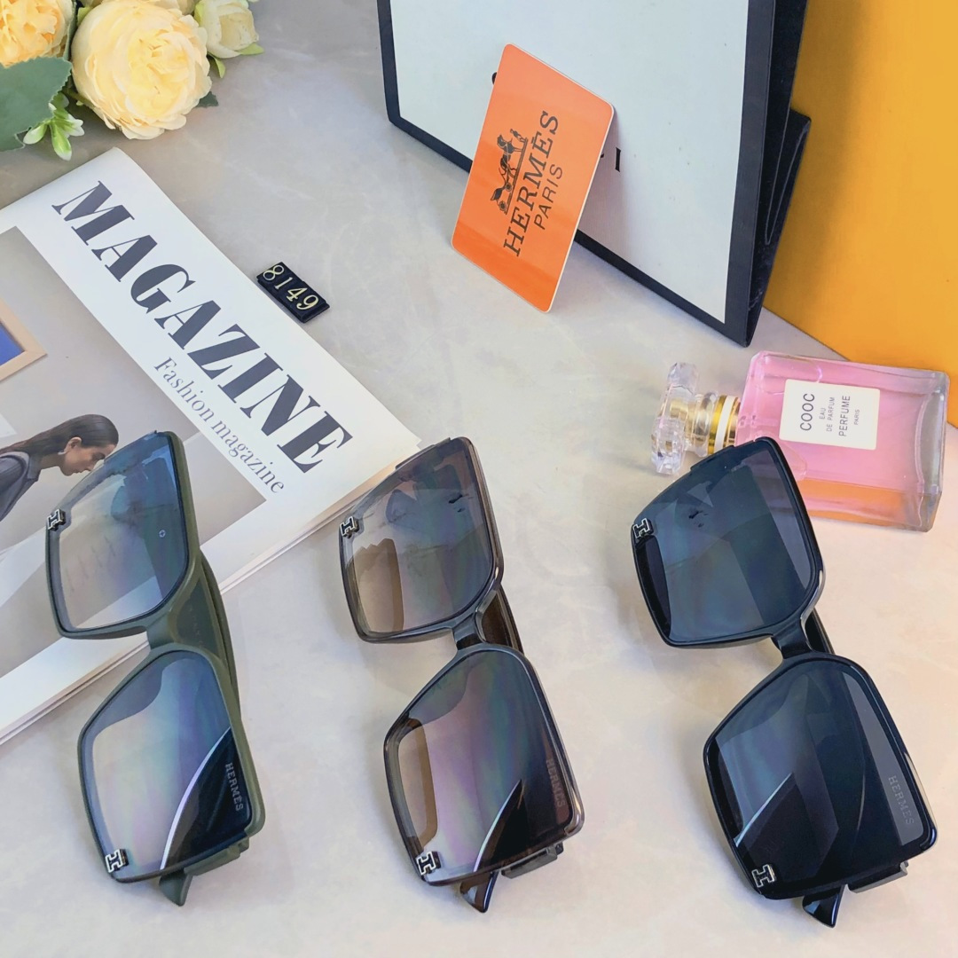 🔥🔥Herme*韩版ins方形大框显脸小眼镜女大脸街拍黑超墨镜潮网红太阳镜