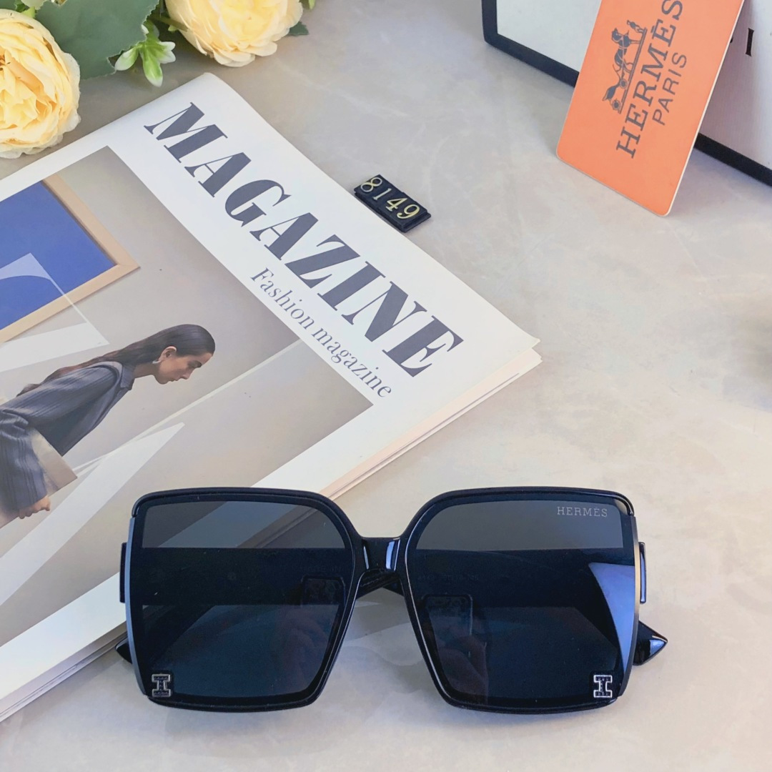 🔥🔥Herme*韩版ins方形大框显脸小眼镜女大脸街拍黑超墨镜潮网红太阳镜