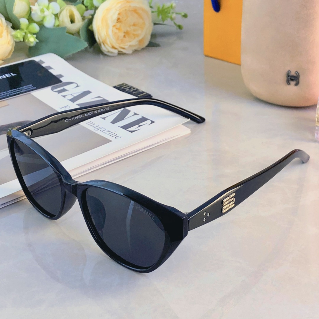 🔥🔥Chane*辣妹时髦猫眼显瘦墨镜女复古美式太阳镜防晒凹造型