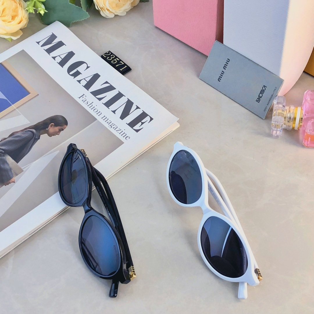 🔥🔥miumi*欧美新款小框椭圆形细腿墨镜个性高颜值女太阳镜
