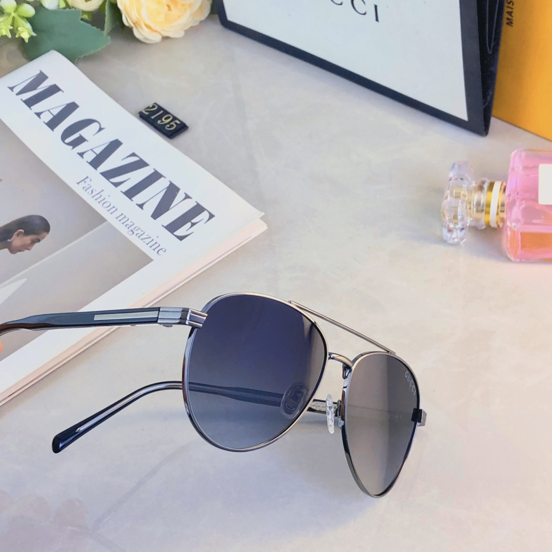 。。Gucc*情侣款复古飞行员太阳镜男女高颜值时尚街拍遮阳防晒墨镜拍照旅游