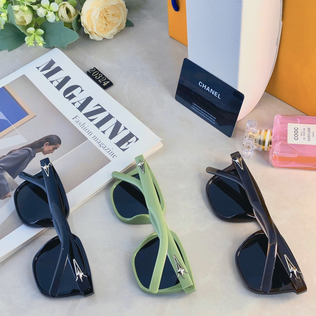 。。Chane*韩版方框多巴胺绿色框墨镜女款潮高级感甜妹凹造型拍照太阳眼镜