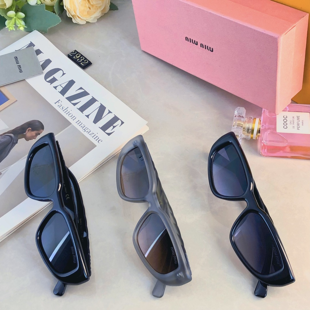 。。miumi*墨镜时尚2025新款复古猫眼个性小框防晒防紫外线太阳眼镜大脸