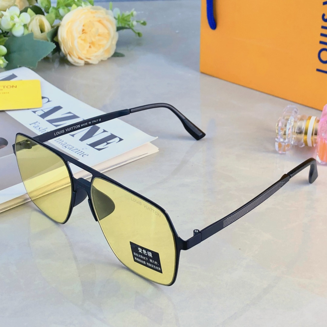 。。Louis vuitto*变色墨镜男超酷开车专用驾驶偏光高清太阳眼镜户外钓鱼防紫外线潮
