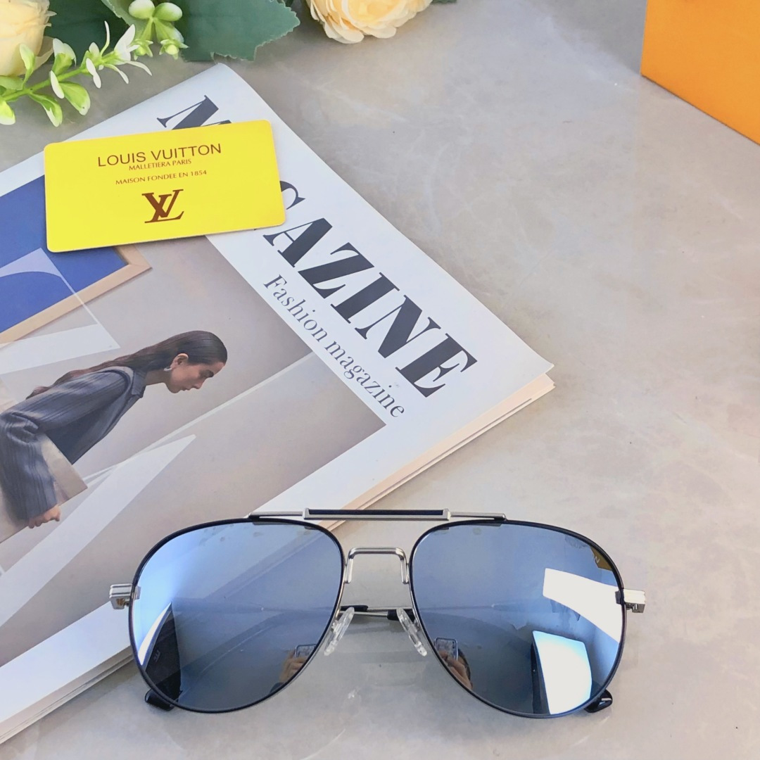 。。Louis vuitto*变色墨镜男超酷开车专用驾驶偏光高清太阳眼镜户外钓鱼防紫外线潮