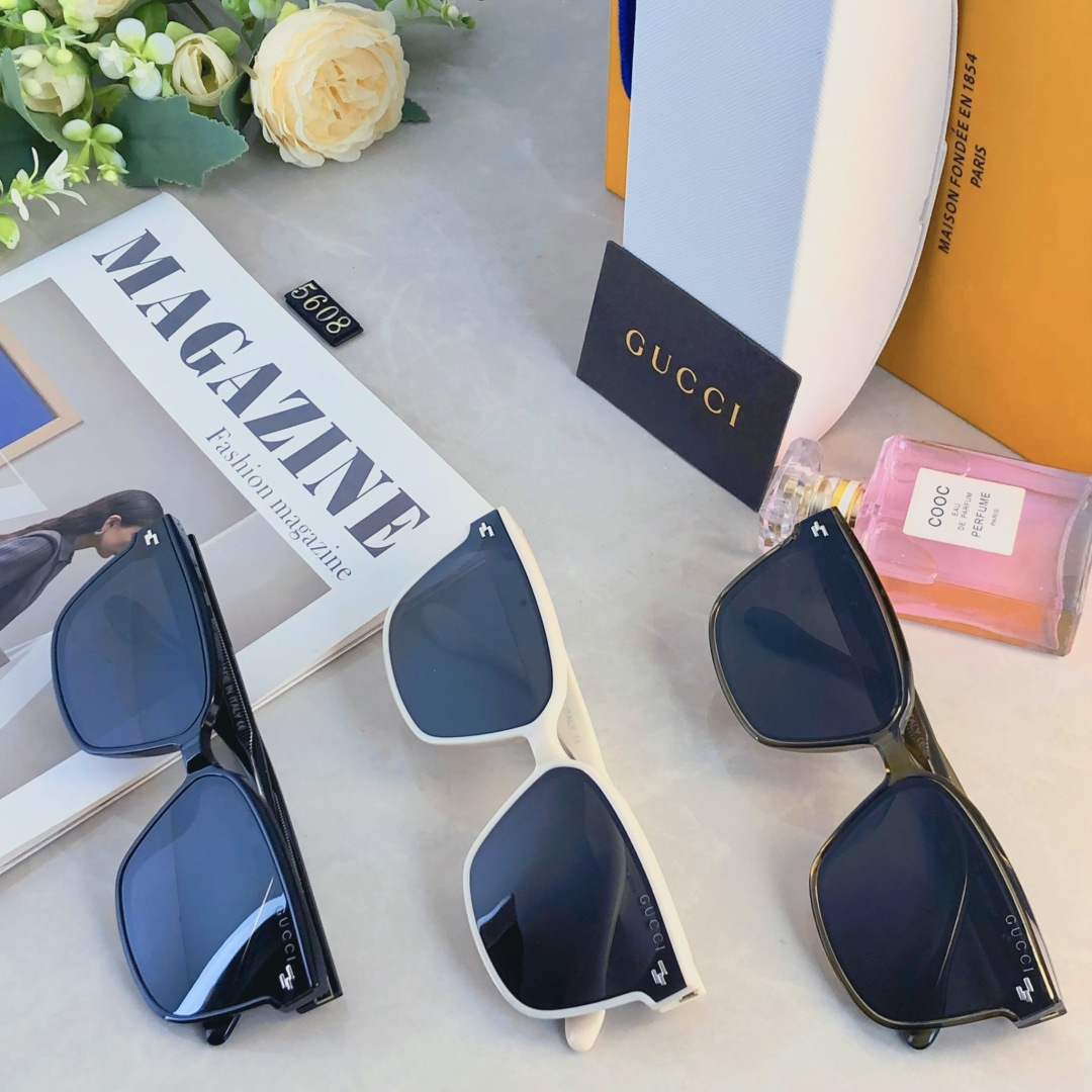 。。Gucc*墨镜情侣款旅游百搭方形太阳镜男女款防紫外线2025新款潮