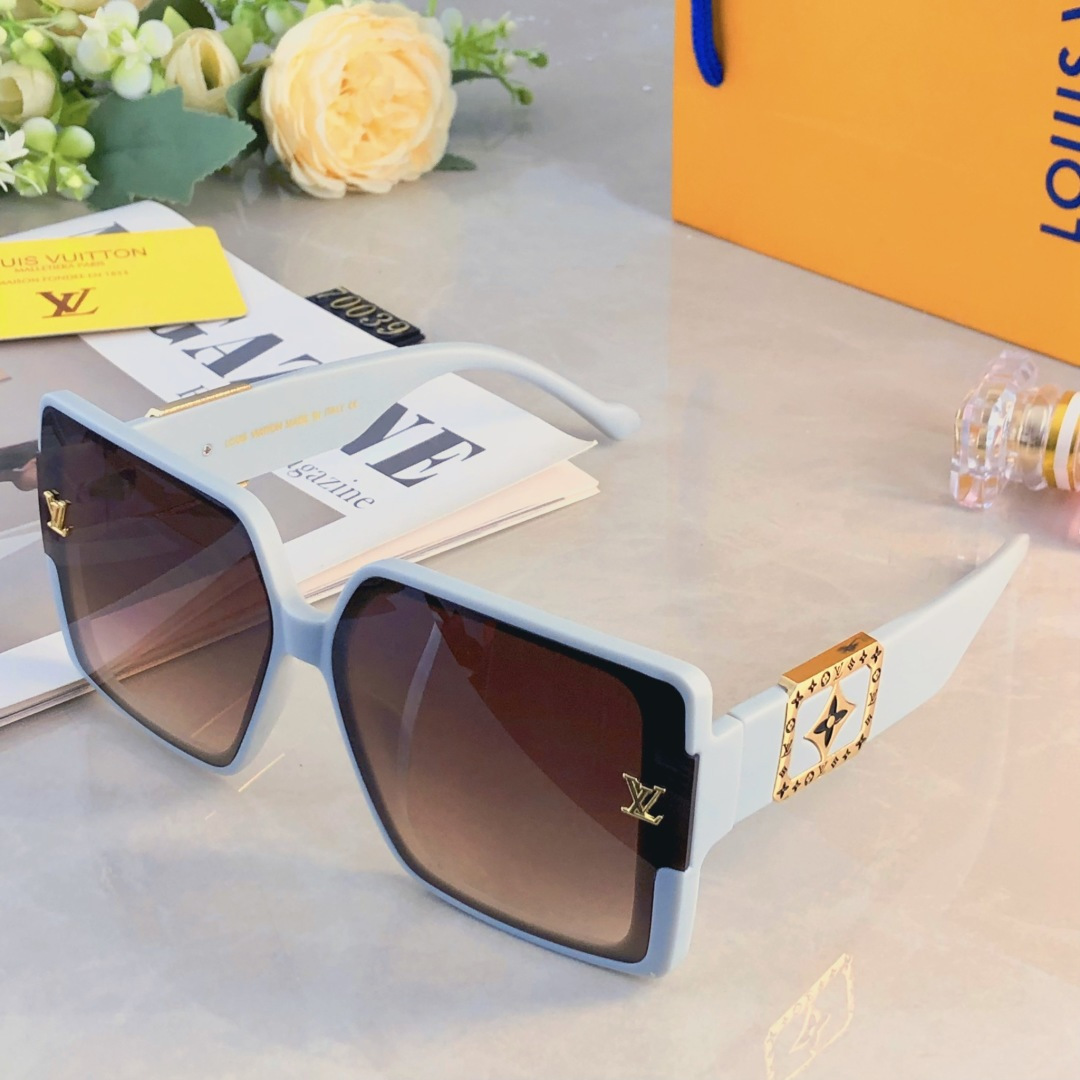 。。Louis vuitto*新款方形大框字母装饰轻奢风高级感女太阳镜抖音网红墨镜