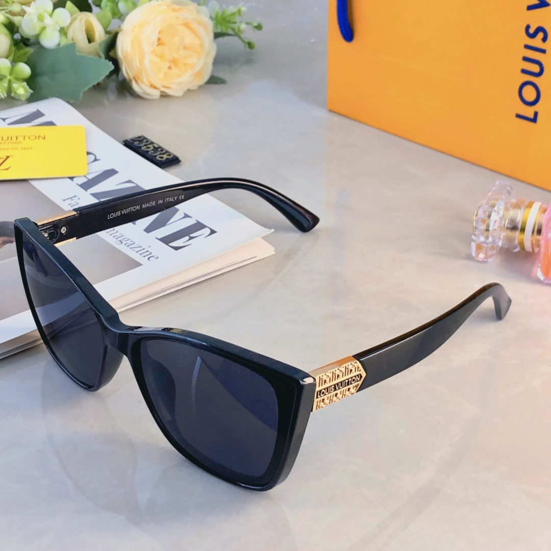 。。Louis vuitto*韩版时尚大框太阳眼镜高级感方形通勤百搭防紫外线防晒墨镜