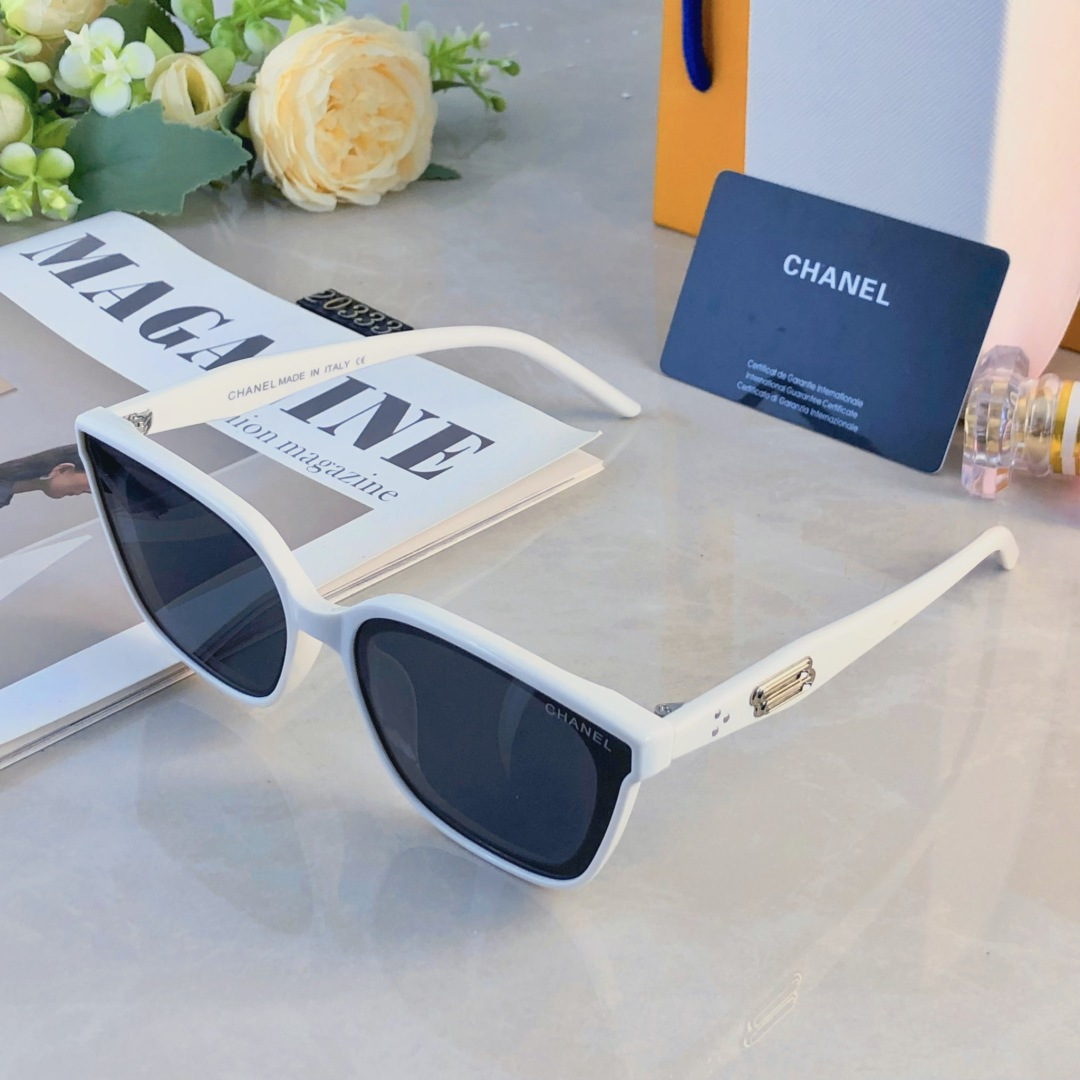 。。Chane*韩版潮女圆脸墨镜欧美街拍网红黑色太阳镜高级感复古男