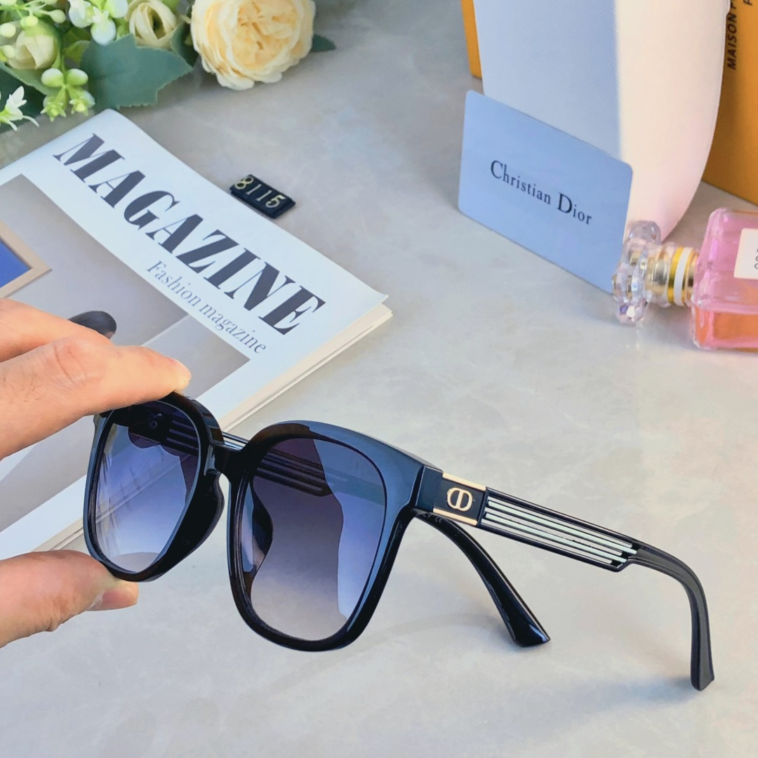 。。Dio*新款韩版复古墨镜女款雪地太阳镜男防紫外线ins高级感显瘦