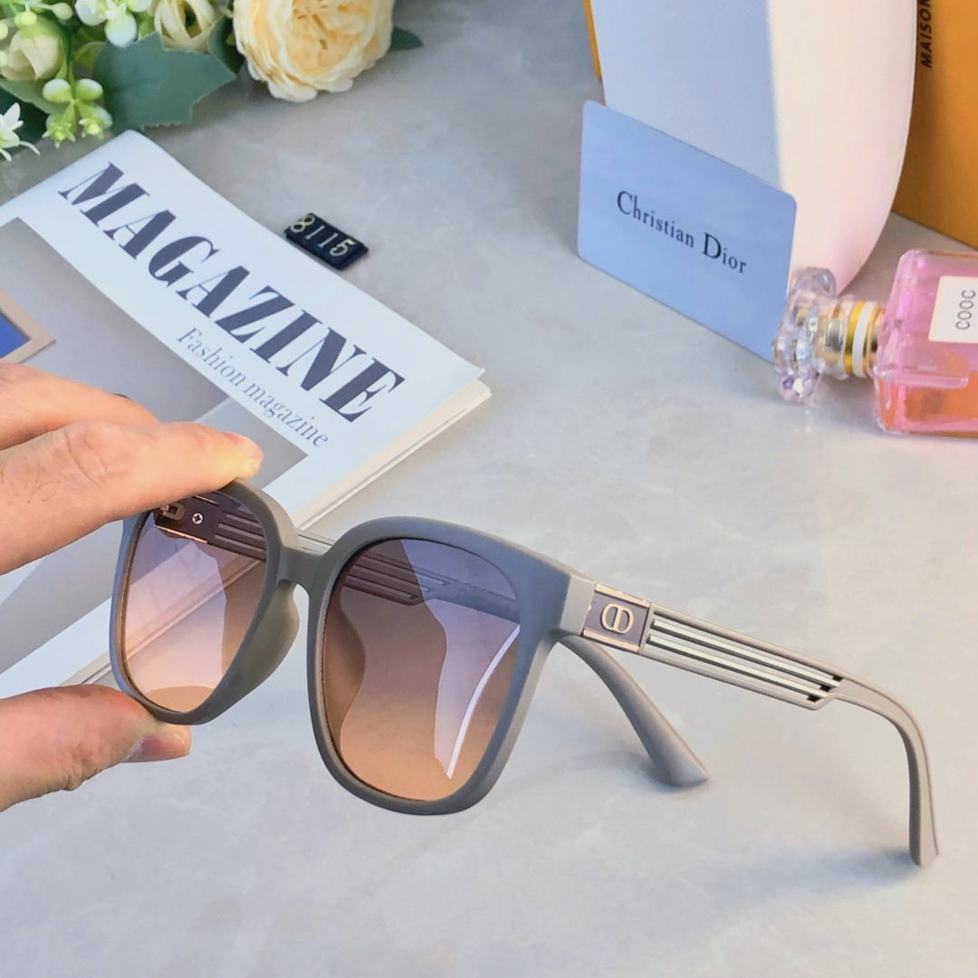 。。Dio*新款韩版复古墨镜女款雪地太阳镜男防紫外线ins高级感显瘦