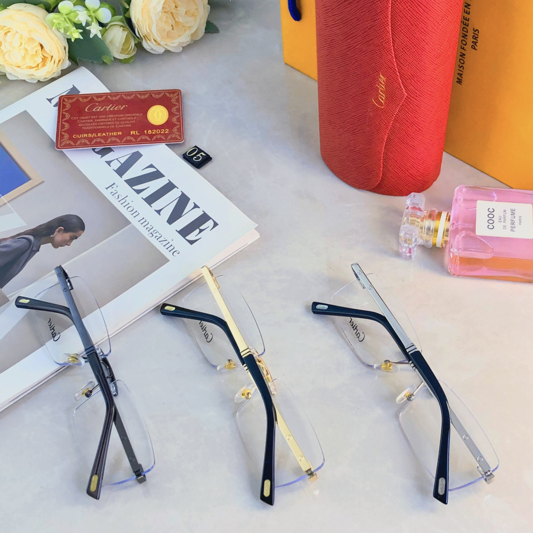 。。Cartie*新款时尚休闲眼镜框高端商务无框近视眼镜