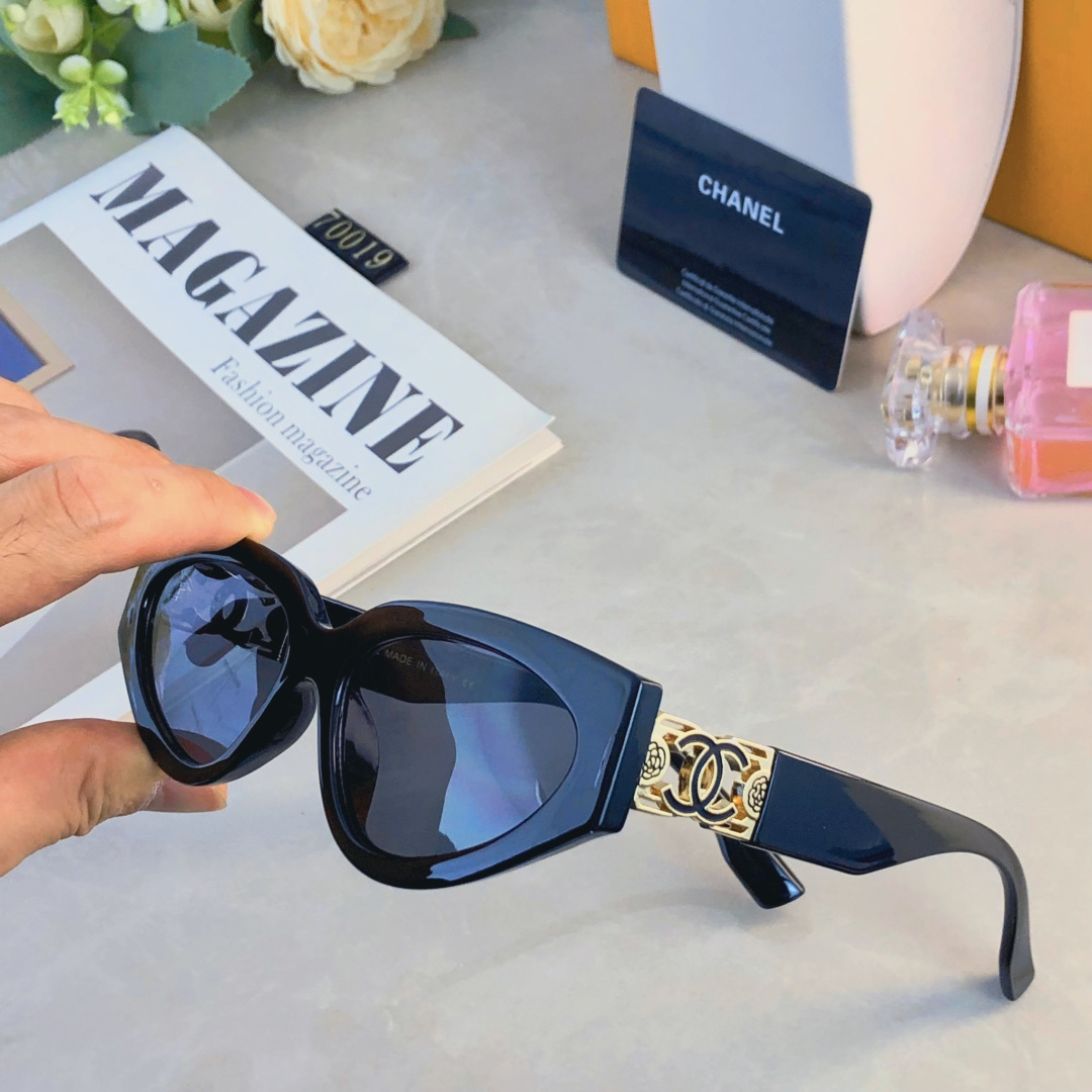 。。Chane*长方形小框太阳眼镜时尚网红风遮阳墨镜紫外线