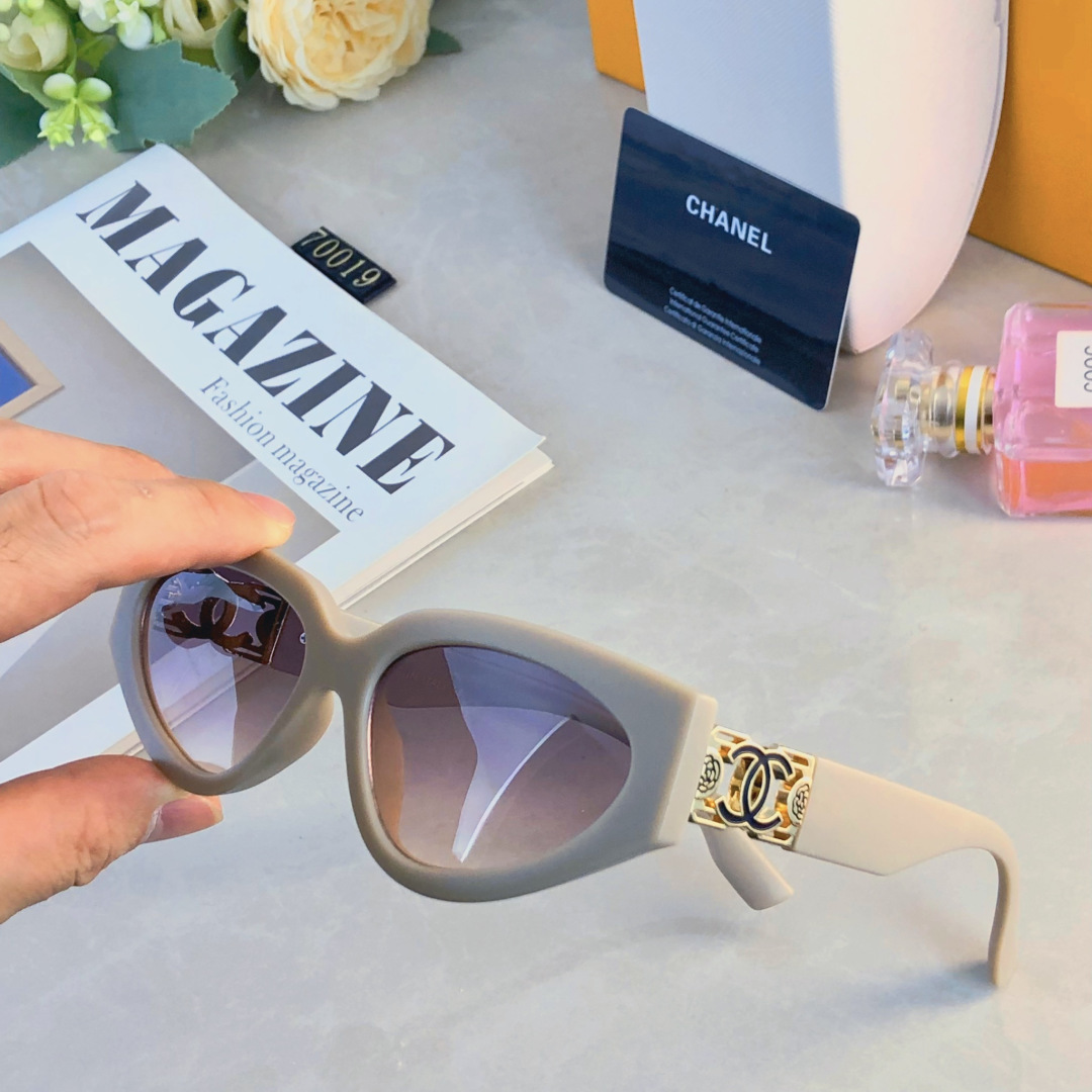 。。Chane*长方形小框太阳眼镜时尚网红风遮阳墨镜紫外线