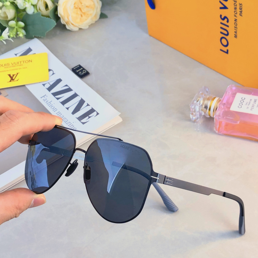 。。Louis vuitto*简约时尚尼龙偏光蛤蟆镜超酷帅气UV400防紫外线户外飞行员太阳镜