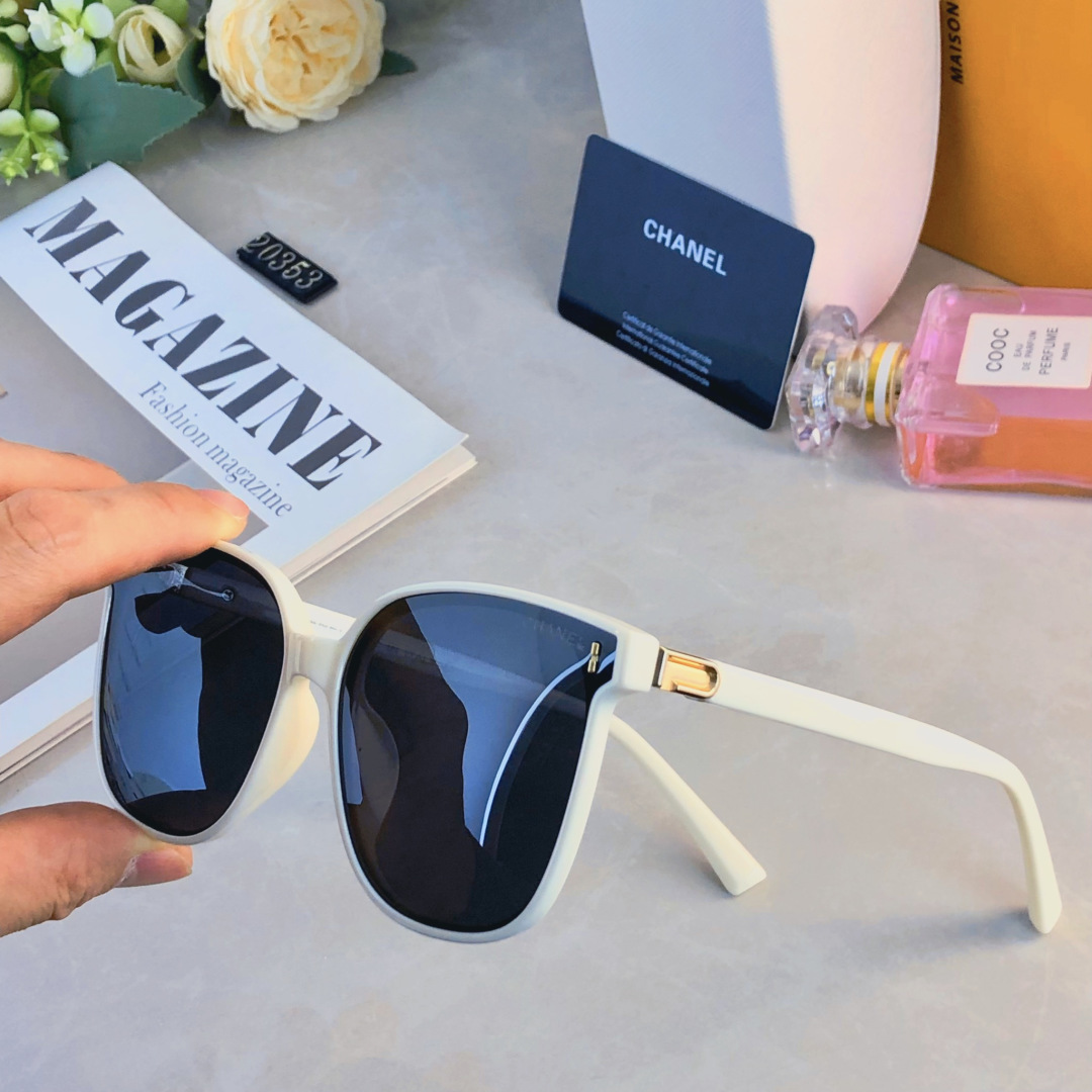 。。Chane*潮流新款大脸显瘦太阳镜情侣防紫外线遮阳时尚简约