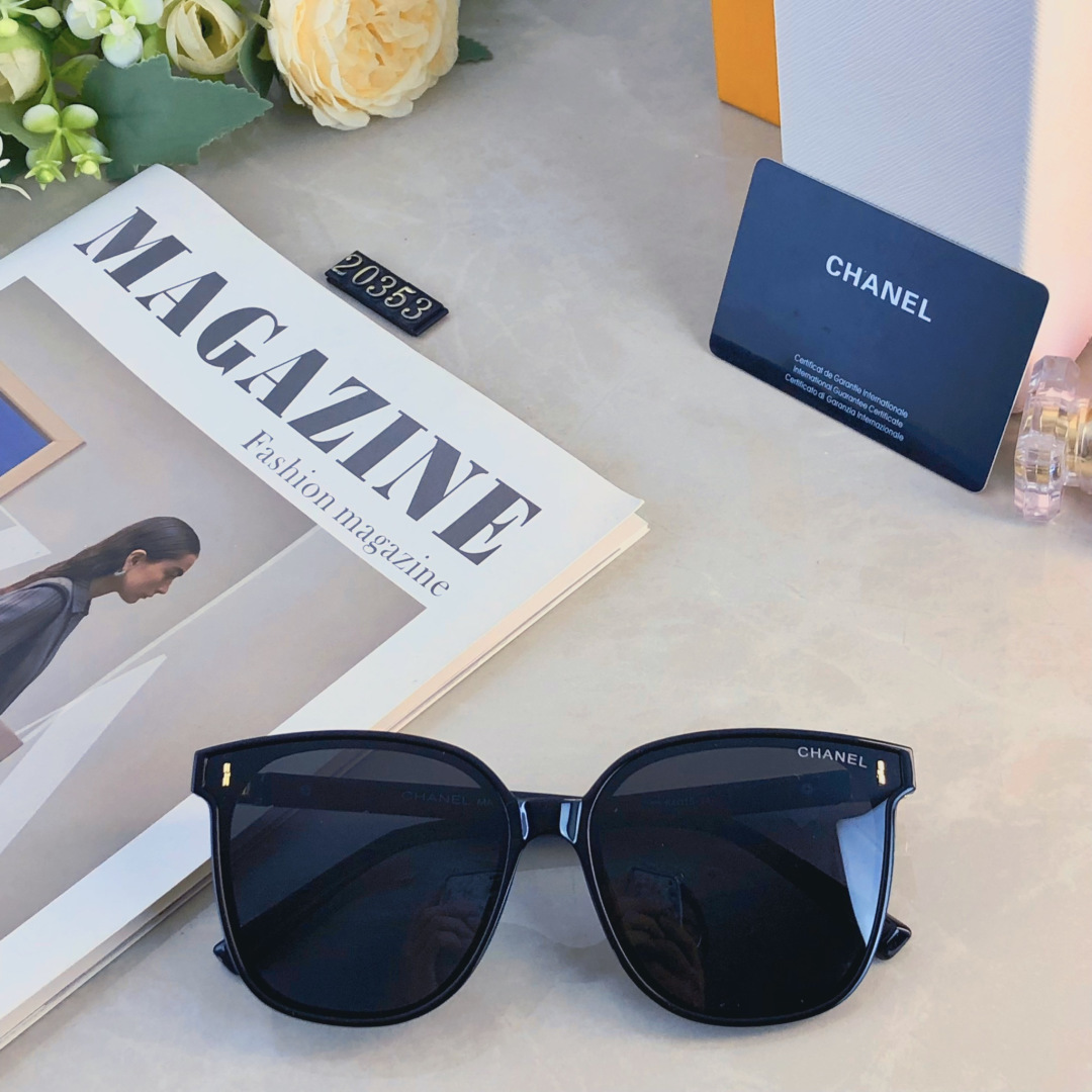 。。Chane*潮流新款大脸显瘦太阳镜情侣防紫外线遮阳时尚简约