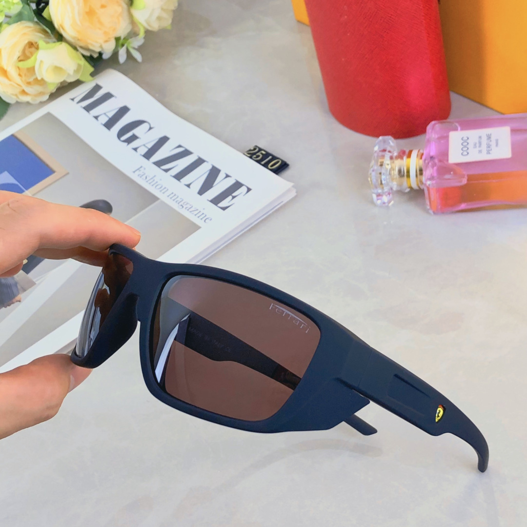。。法拉利新款偏光太阳镜时尚户外旅行墨镜防紫外线太阳眼镜