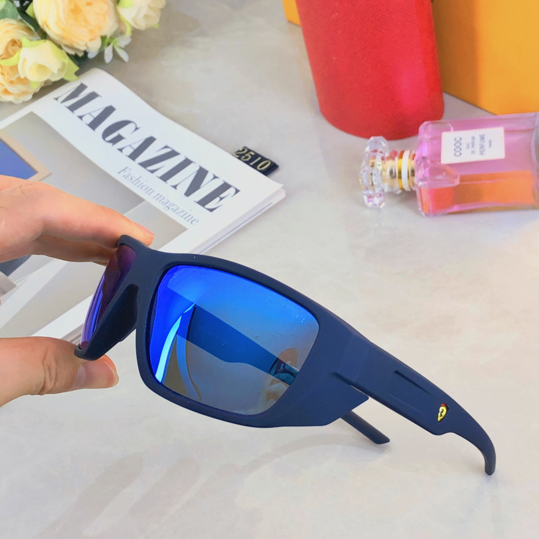 。。法拉利新款偏光太阳镜时尚户外旅行墨镜防紫外线太阳眼镜