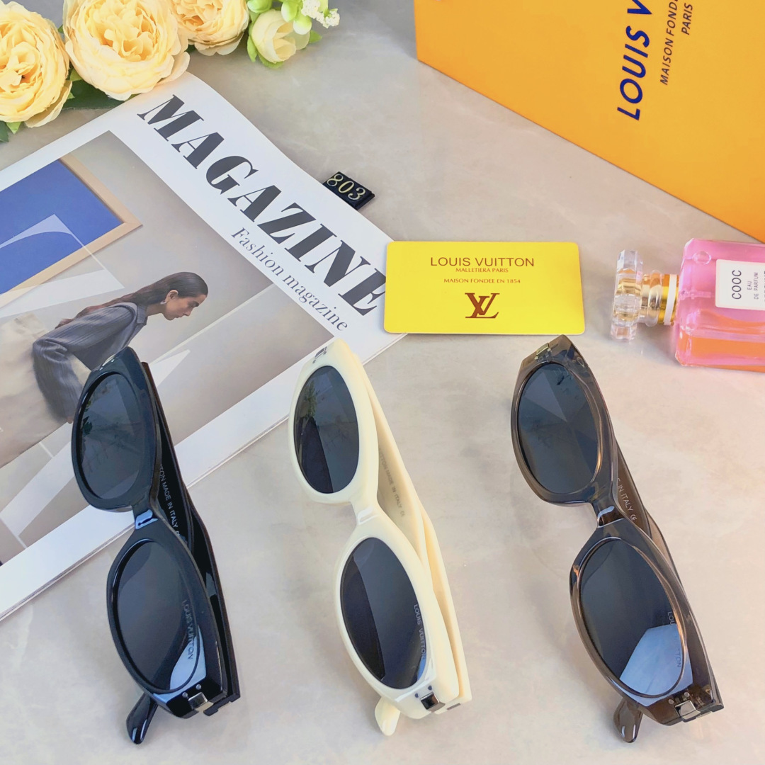 。。Louis vuitto*欧美复古黑色小框ins高级感方圆脸太阳镜防紫外线网红度假墨镜