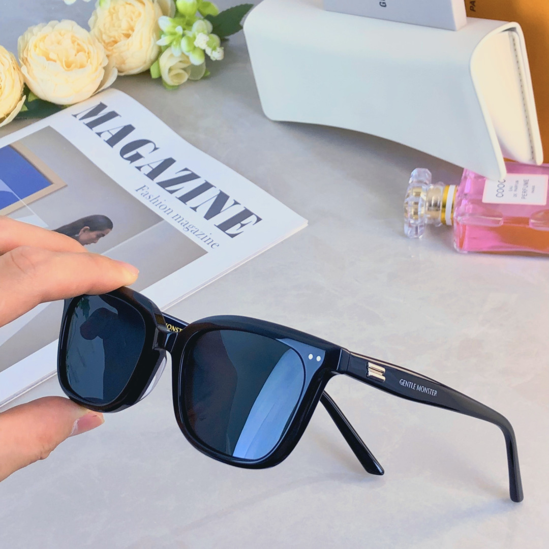 。。孟子义同款黑色遮阳墨镜女款潮方形夏季防紫外线高级感旅游太阳镜