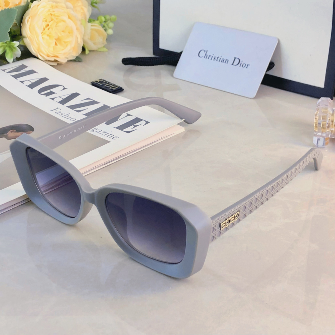 。。Dio*高级感墨镜女款显脸小精致百搭时尚太阳眼镜