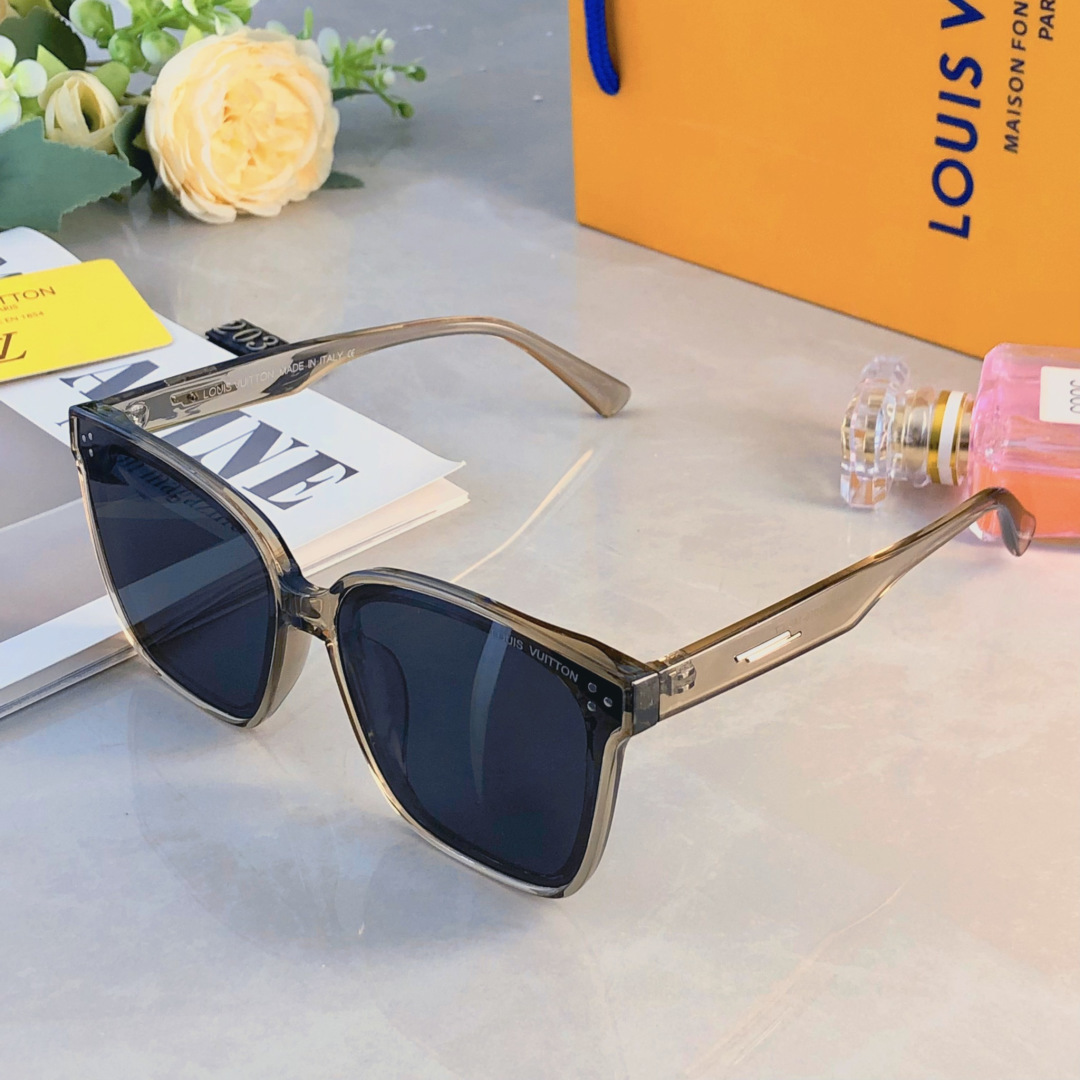 。。Louis vuitto*网红墨镜情侣款一对旅游百搭方形太阳镜男女款防紫外线新款潮