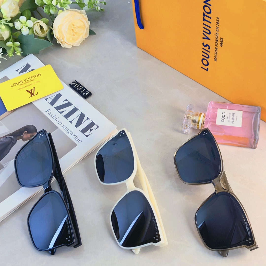 。。Louis vuitto*网红墨镜情侣款一对旅游百搭方形太阳镜男女款防紫外线新款潮