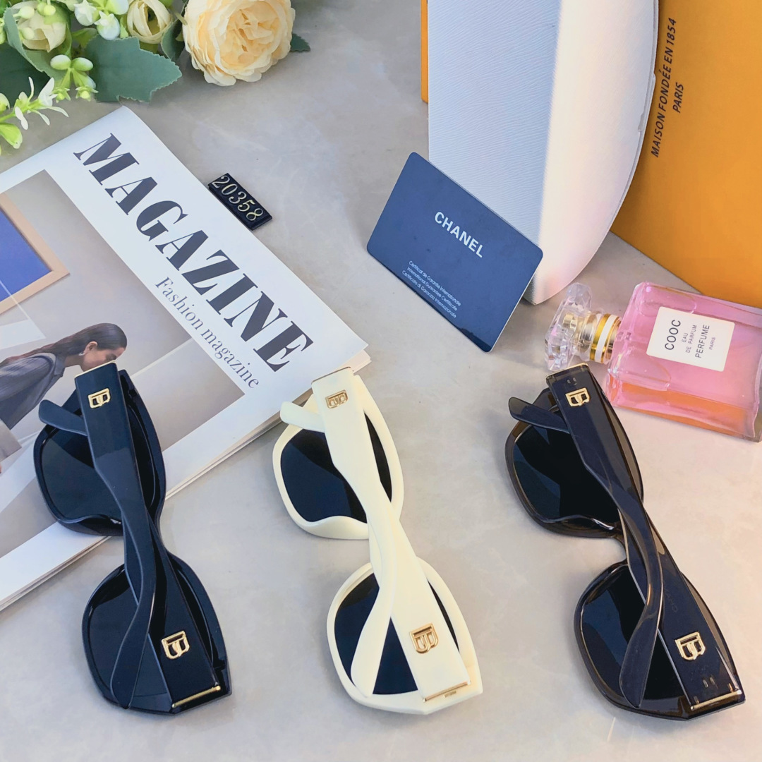 。。Chane*大框猫眼黑框墨镜遮阳女时尚个性简约显瘦防紫外线高级感太阳眼镜