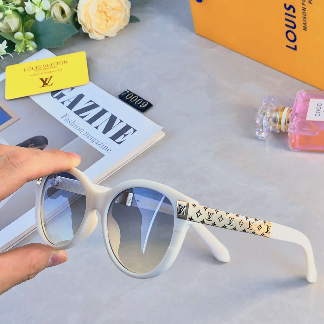 。。Louis vuitto*高级感墨镜女款显脸小精致百搭时尚太阳眼镜