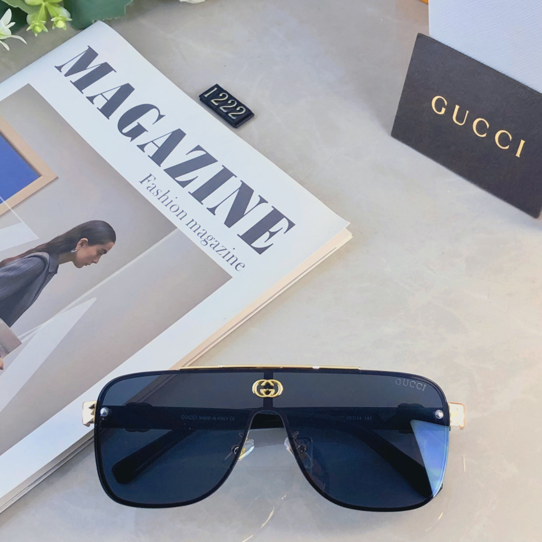 。。Gucc*新款太阳镜 时尚休闲墨镜 驾驶出游度假太阳眼镜