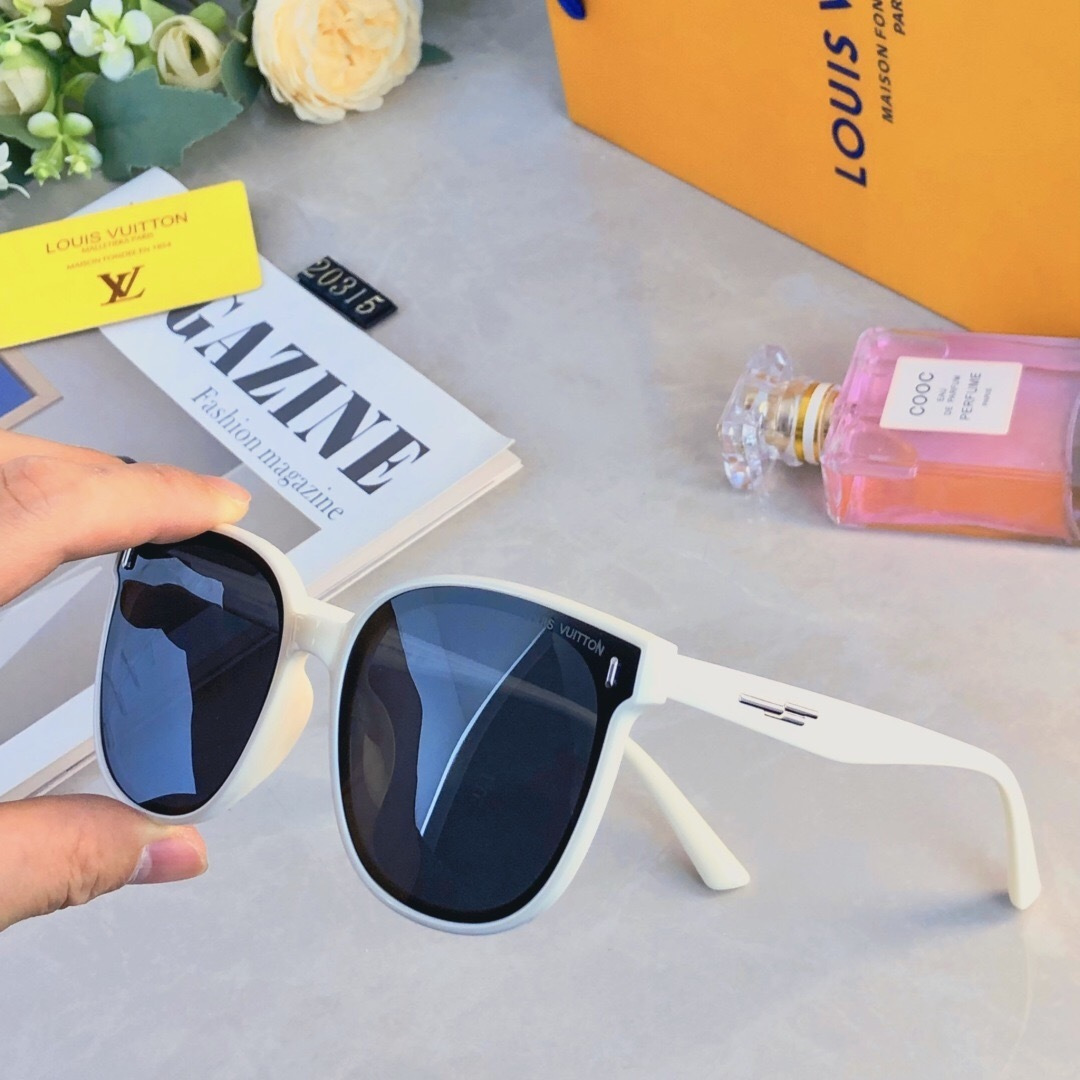 。。Louis vuitto*墨镜女2026新款大框偏光太阳镜时髦复古韩版ins高级感显脸小男款
