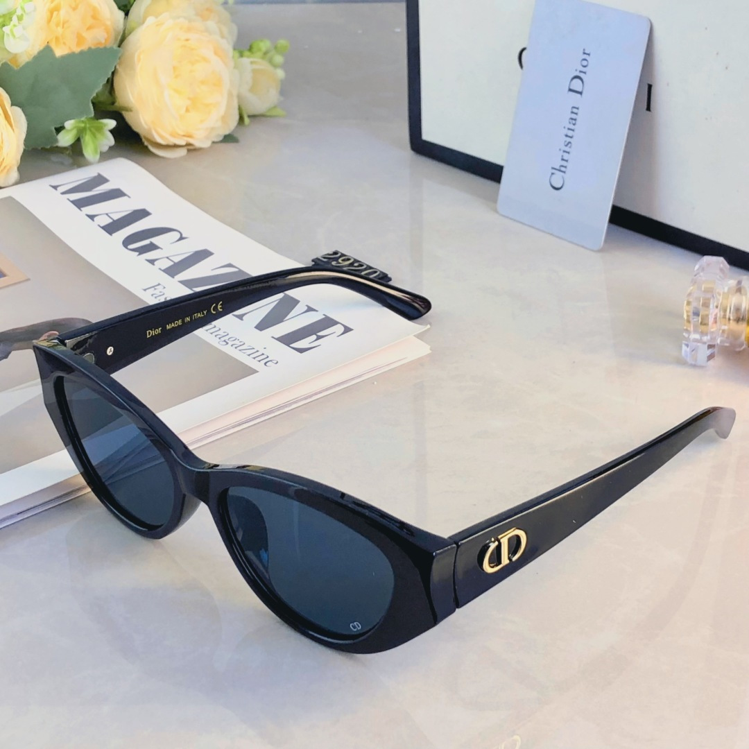 。。DIO*猫眼窄框墨镜女2026新款潮高级感美式复古网红眼镜辣妹太阳镜