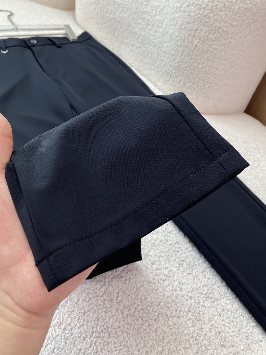 Loro Piana 2026夏季新款男士休闲西裤✨ 核心亮点• 品牌与产地：意大利制造，是Loro P