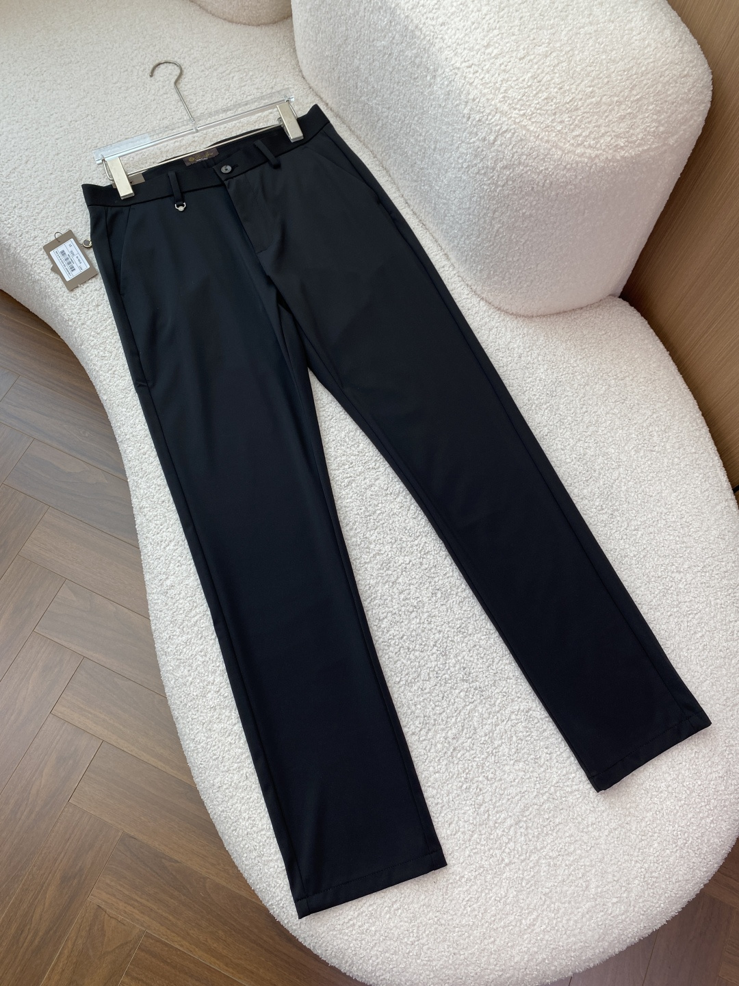 Loro Piana 2026夏季新款男士休闲西裤✨ 核心亮点• 品牌与产地：意大利制造，是Loro P