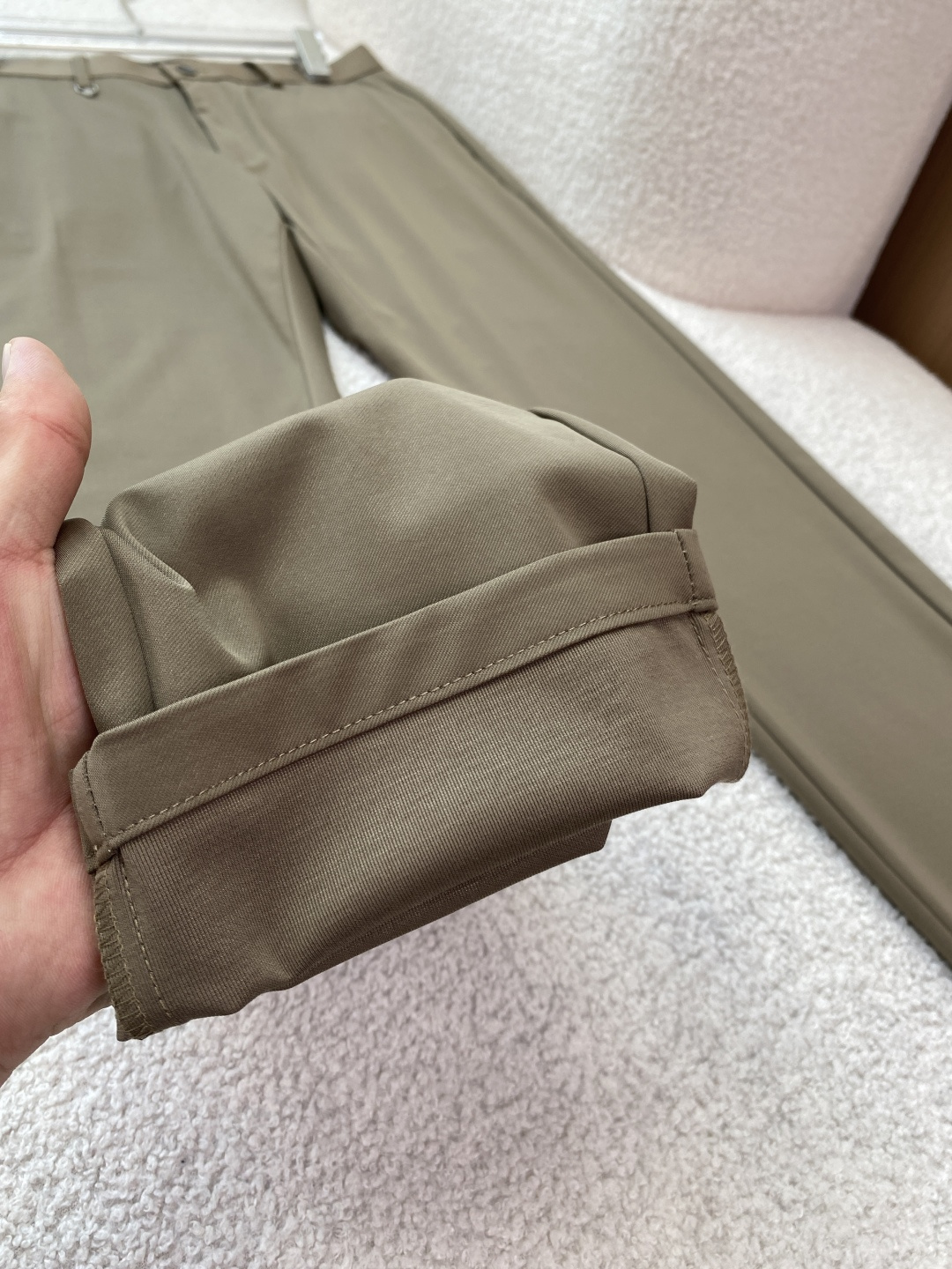 Loro Piana 2026夏季新款男士休闲西裤✨ 核心亮点• 品牌与产地：意大利制造，是Loro P