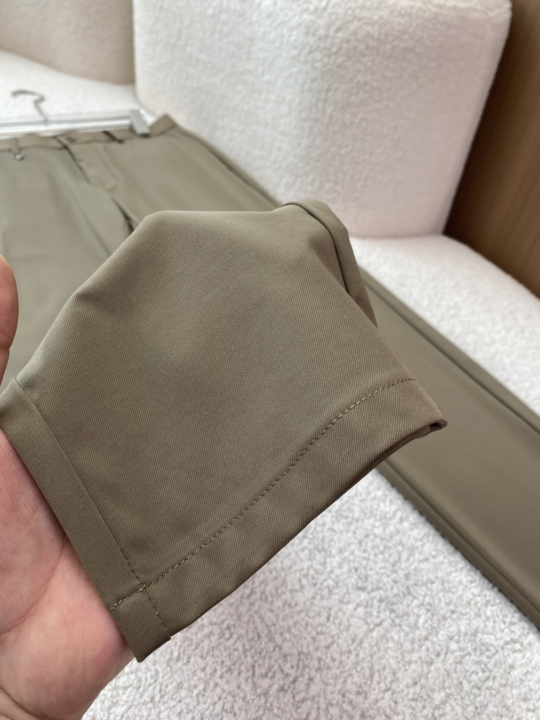 Loro Piana 2026夏季新款男士休闲西裤✨ 核心亮点• 品牌与产地：意大利制造，是Loro P