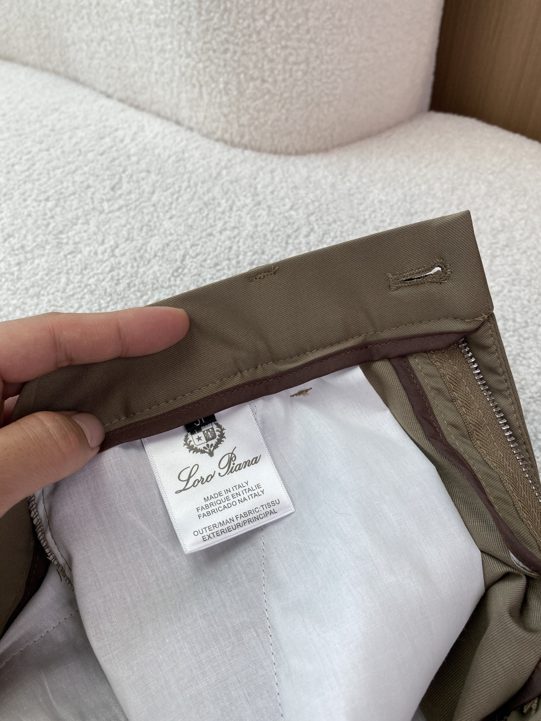 Loro Piana 2026夏季新款男士休闲西裤✨ 核心亮点• 品牌与产地：意大利制造，是Loro P