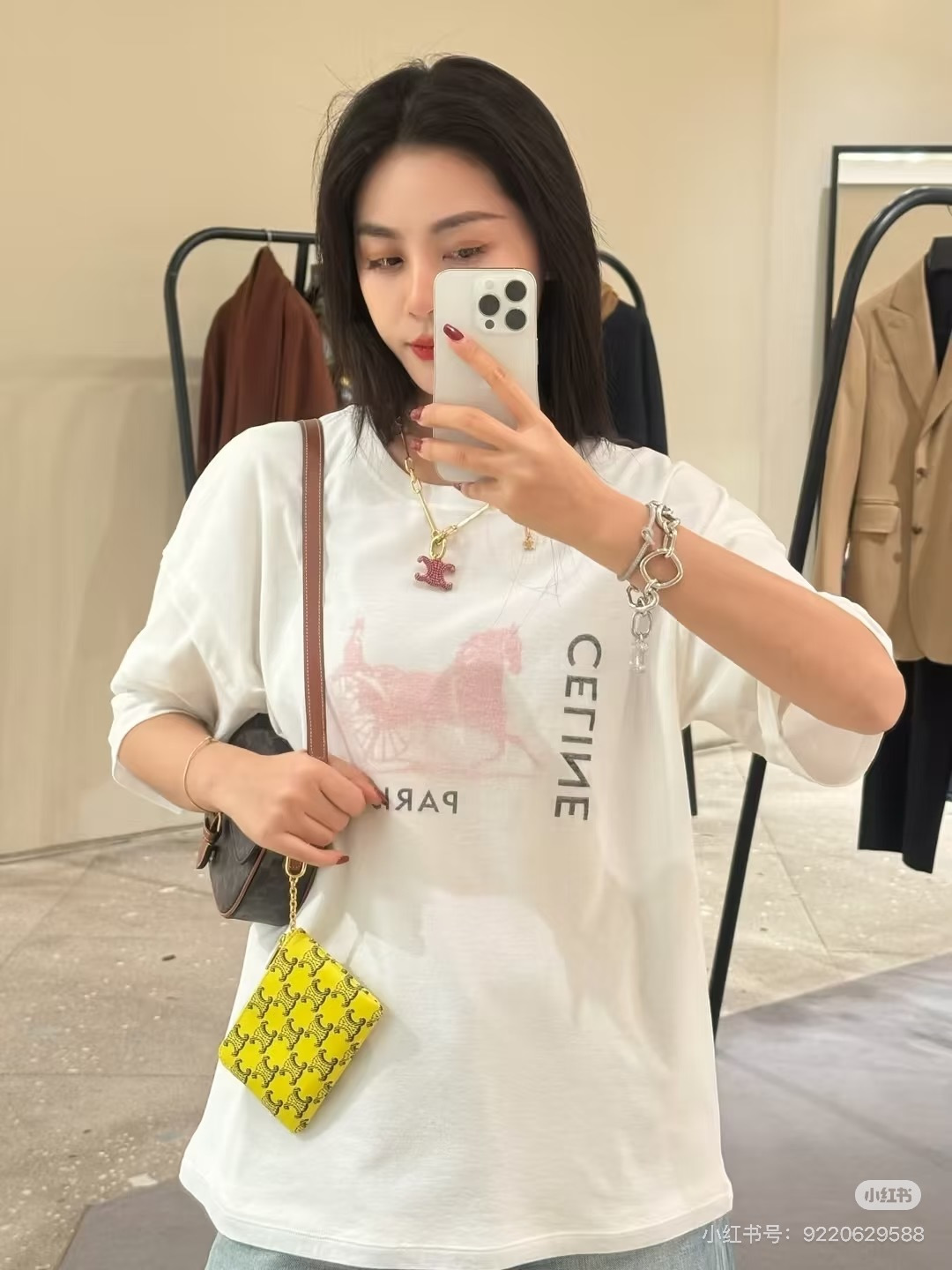 NO:827779,The style is positioned as sweet and cool, American retro, and minimalist for commuting.,,19860909风格定位甜酷风、美式复古、极简通勤.,,,Women's clothing