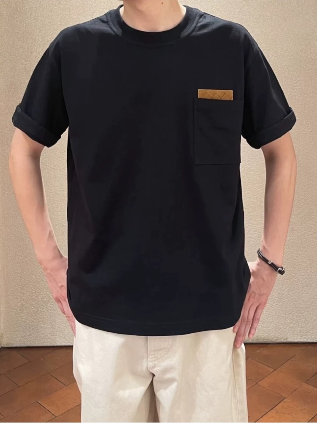 NO:808351,Off-white is gentle and clean, suitable for casual and light business styles. Military green has a retro texture, suitable for work clothes and street wear. Black is versatile and can be used as a universal basic style in the wardrobe.19860909米白温柔干净,适配休闲、轻商务风 军绿自带复古质感,适配工装、街头穿搭 黑色百搭不出错,是衣橱里的万能基础款,,,Women's clothing