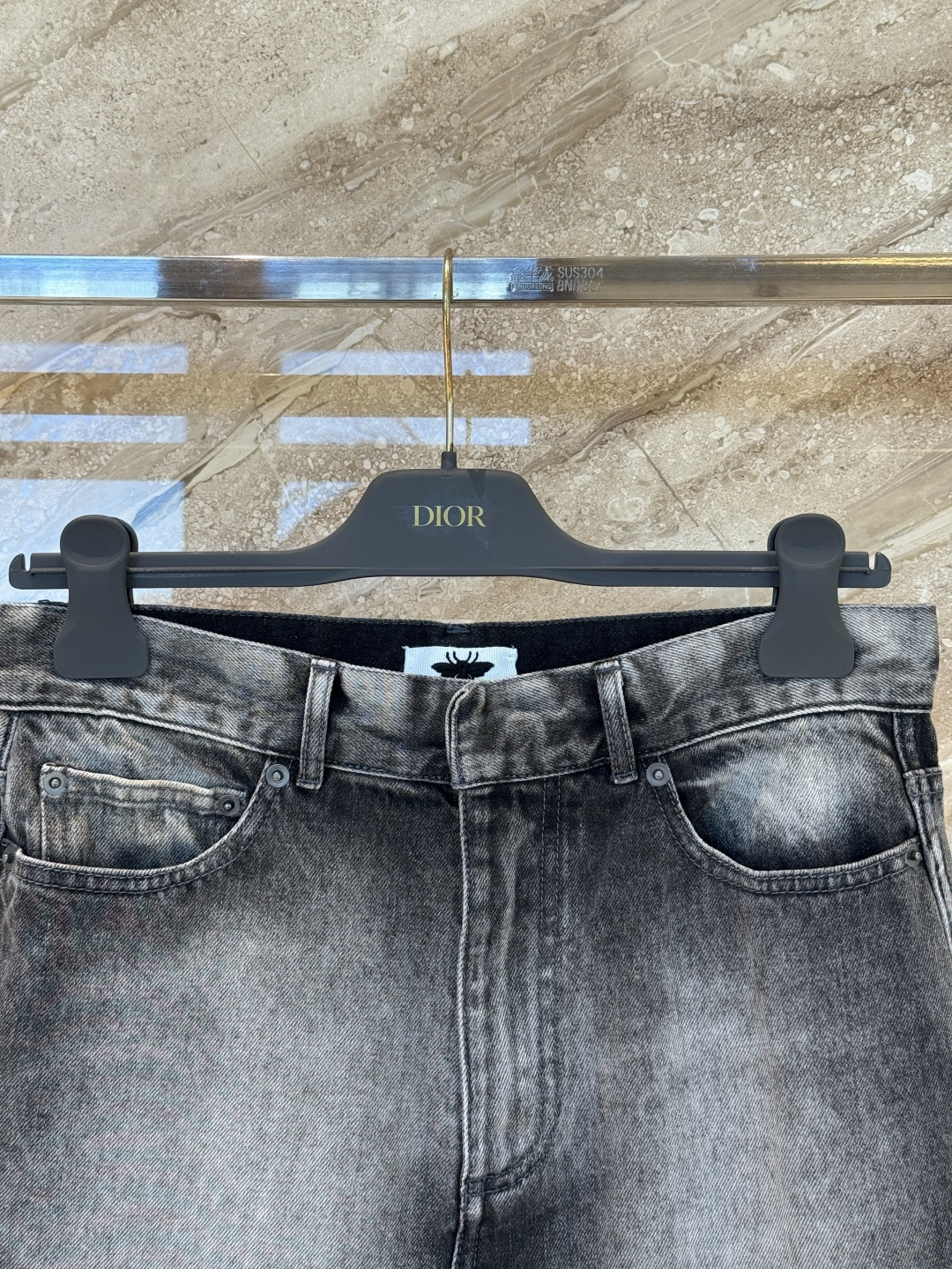 cmp i1763759401333 1032 0 2