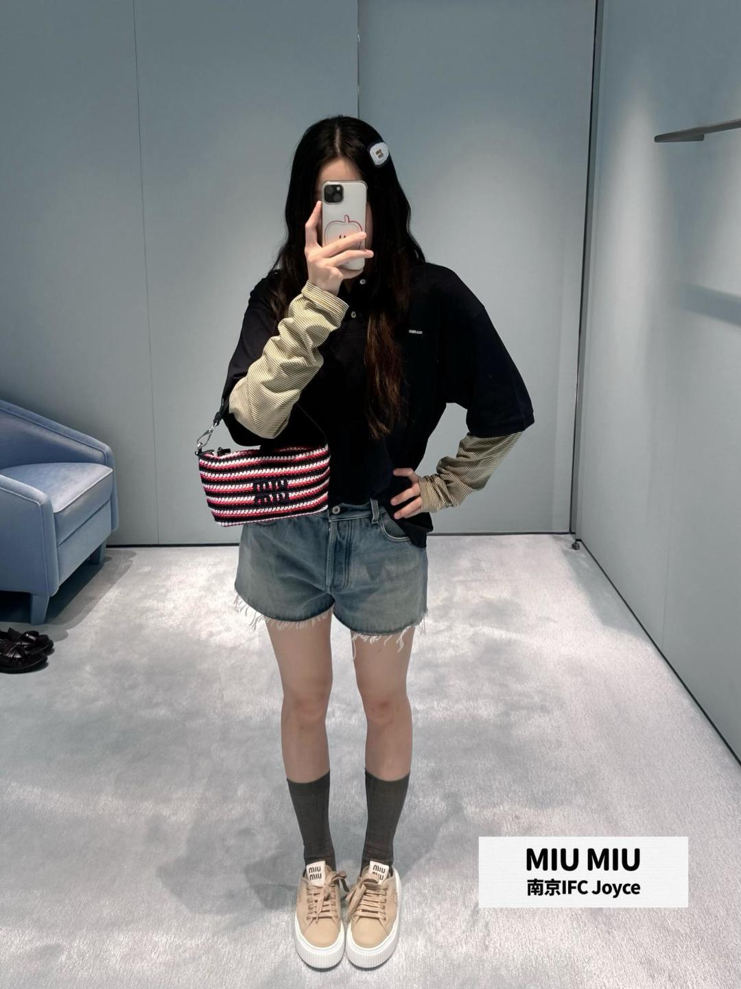 미우미우 여성 긴팔 143117 Miu Miu Long Sleeve 상세 이미지 6