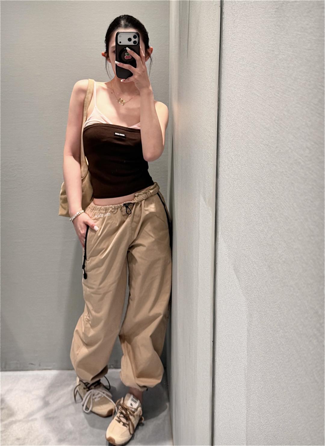 미우미우 여성 바지 143122 Miu Miu Pants 상세 이미지 2