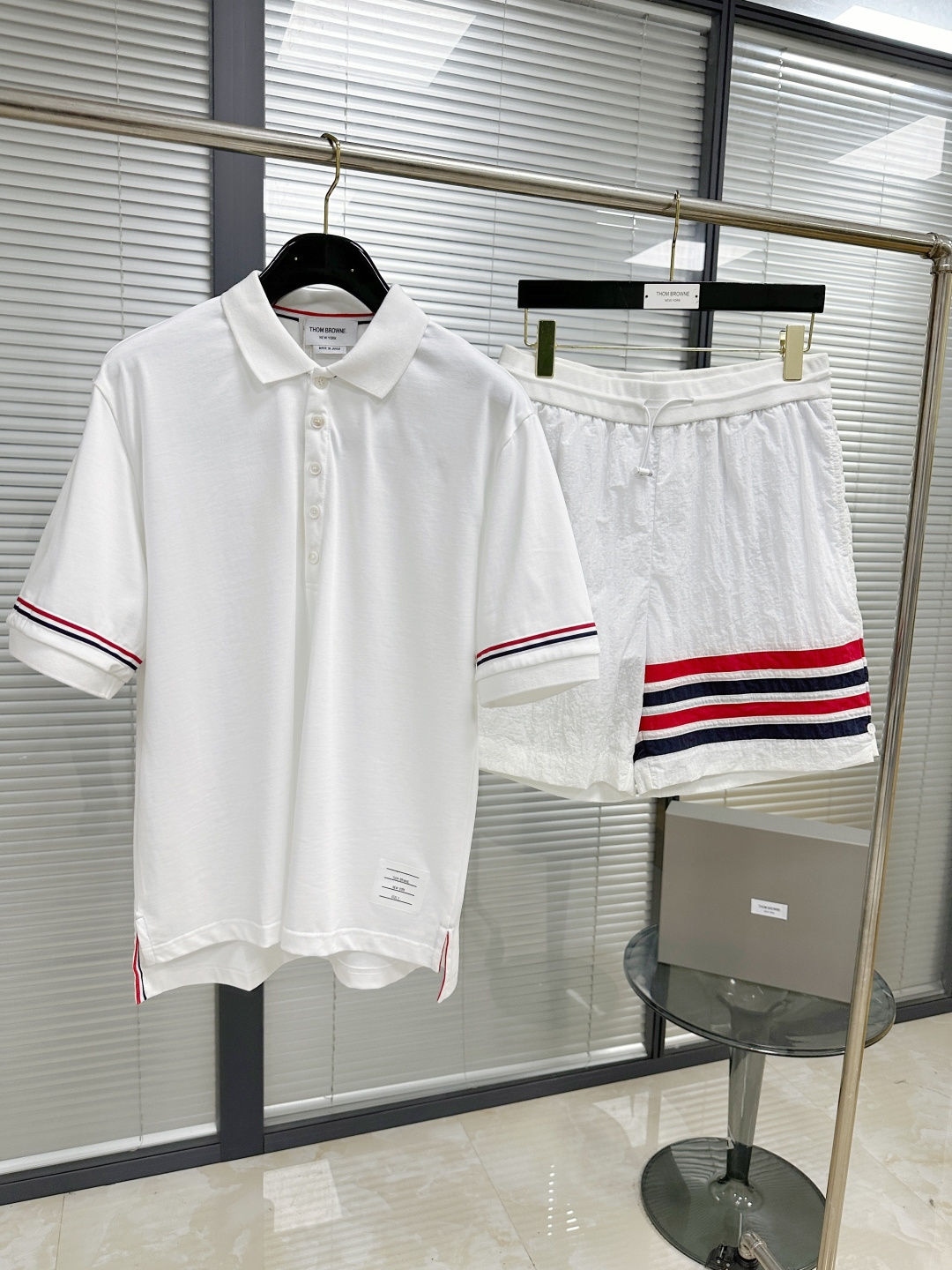 톰브라운 더블 슬리브 스트라이프 남성 반팔 폴로셔츠 50617 이미지 2