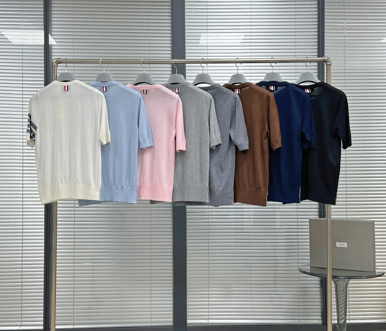 톰브라운 여성 반팔 126367 Thom Browne T Shirt 썸네일 이미지