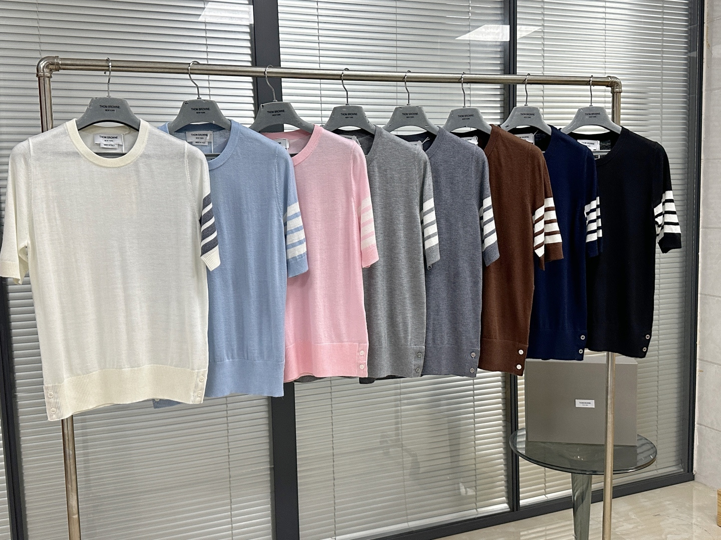 톰브라운 여성 반팔 126367 Thom Browne T Shirt 썸네일 이미지