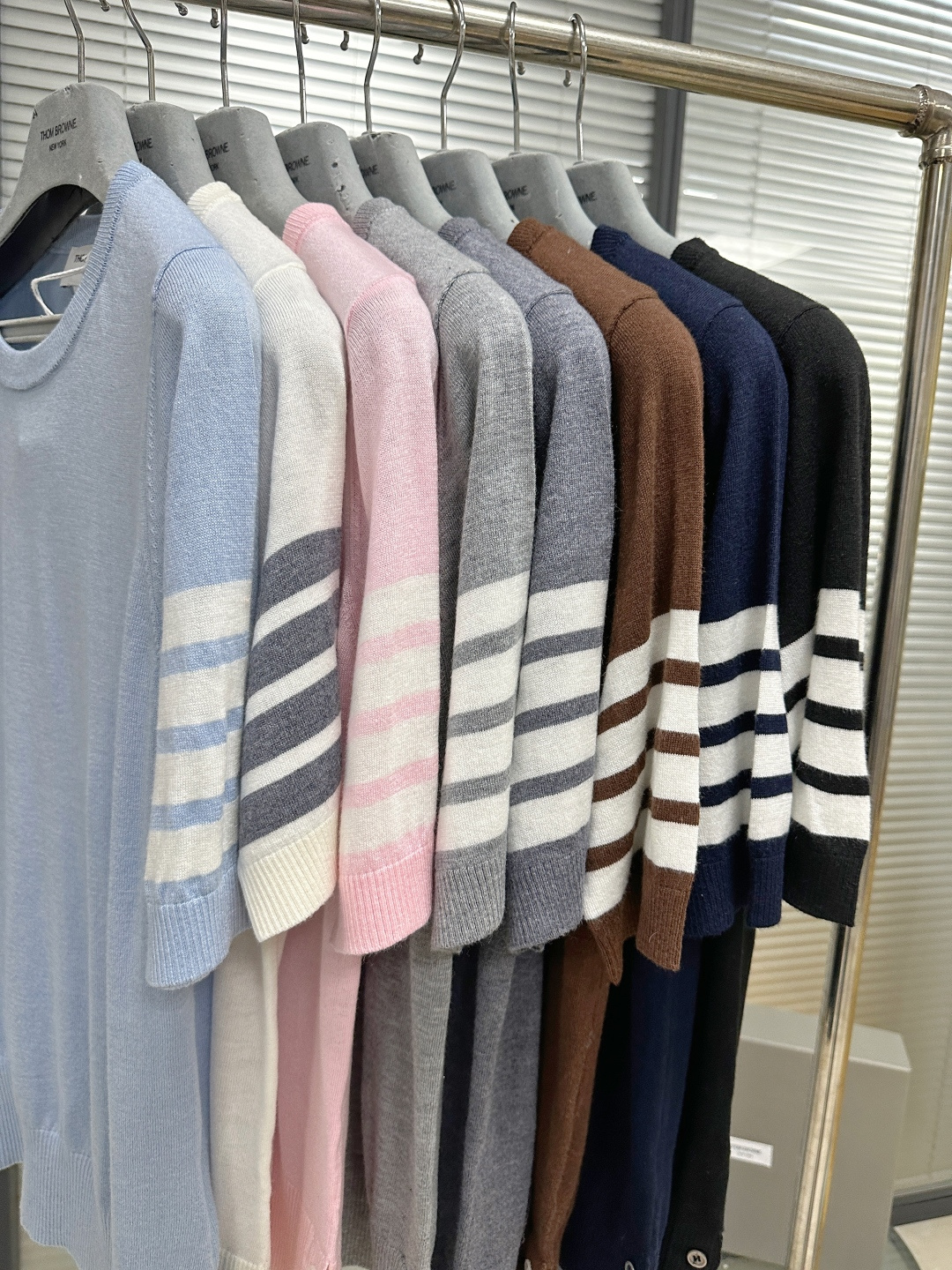 톰브라운 여성 반팔 126367 Thom Browne T Shirt 썸네일 이미지
