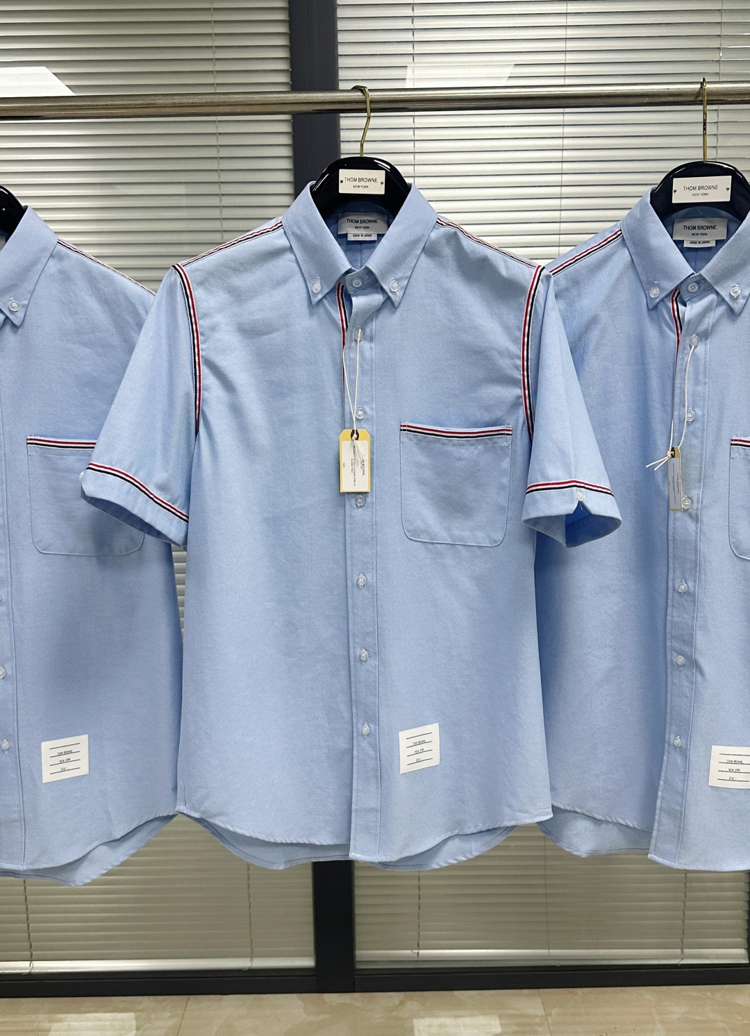 톰브라운 리본 장식 반팔 셔츠 50625 이미지 2