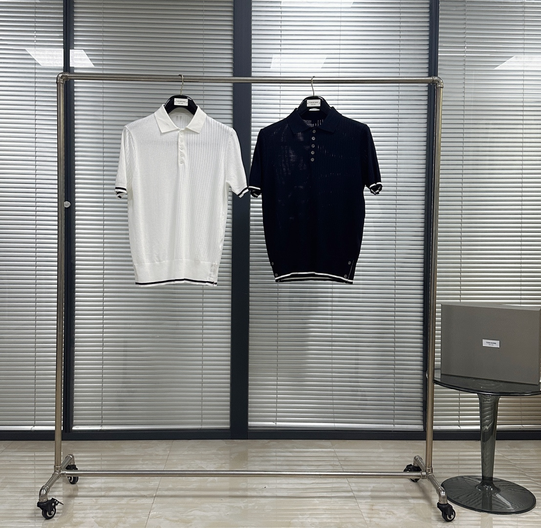 톰브라운 남성 반팔 126250 Thom Browne T Shirt