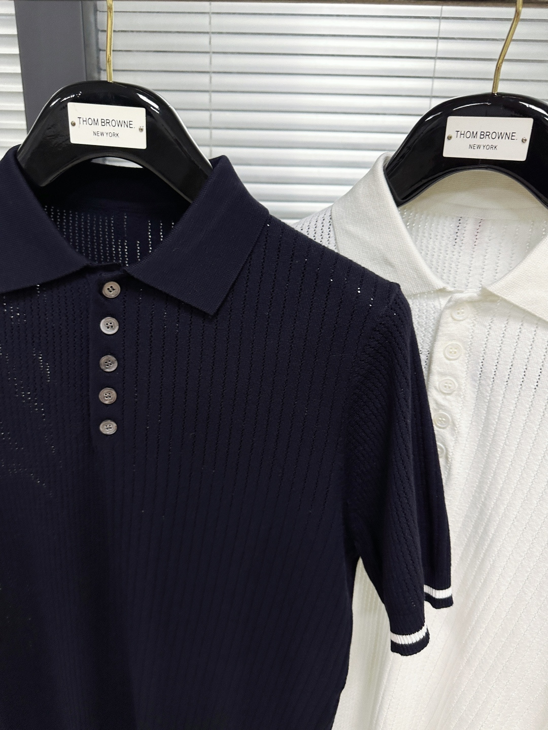 톰브라운 남성 반팔 126250 Thom Browne T Shirt 썸네일 이미지